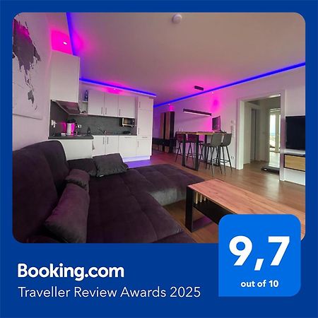 Апартаменты 100 Qm Penthouse, Self-Check-In, 2 Parkplaetze Грац Экстерьер фото